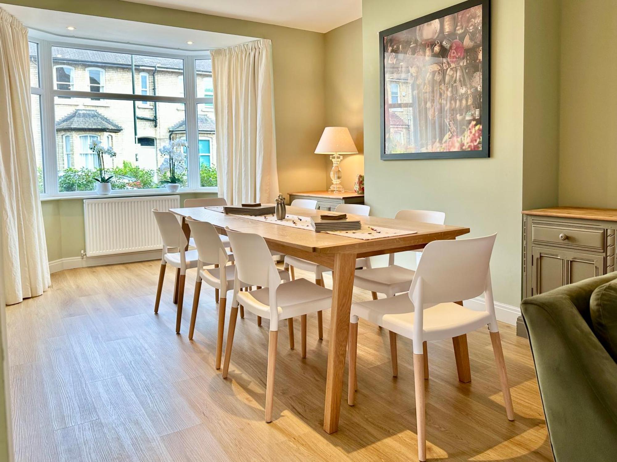Central Townhouse With Free Off Road Parking And Garden Йорк Экстерьер фото